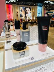-奥伦纳素Erno Laszlo