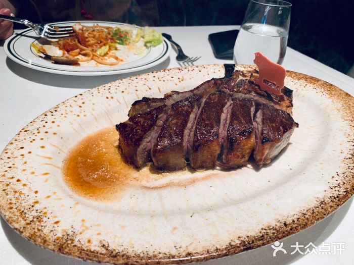 Wolfgang’s Steakhouse 沃夫冈牛排馆(上海白玉兰广场店)纽约西冷图片