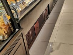 面包甜点陈列柜-红跑车(三牌楼店)