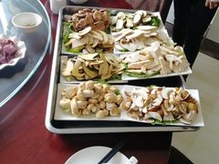 -野菌皇海景野生菌火锅(滨海大道店)