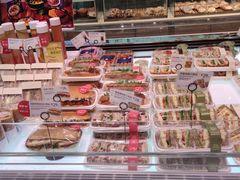 零售区-巴黎贝甜(大宁国际商业广场店)