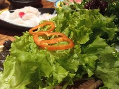 -老牌坊云南鱼豆花火锅(爱建店)