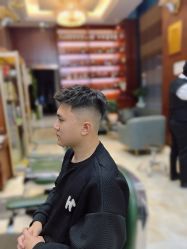 -尼特斯男士发型馆