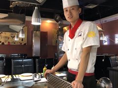 -利昂法式铁板主题餐厅(新奥购物中心店)