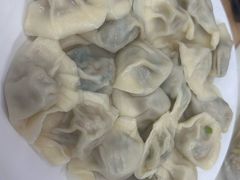 -孖妹上肉饺子馆