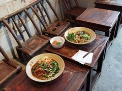 -方铲铲·成都板凳面(滨江银泰店)