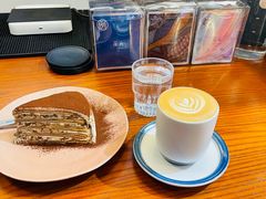 -Be Lived Cafe比例咖啡(摩天轮店)