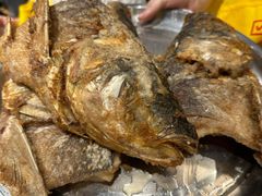 -肖肖酸萝卜鱼火锅(总店)