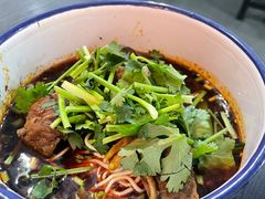 坨坨牛肉面-山城盅盅面
