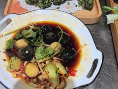 -东北农家院·铁锅炖(莘庄店)