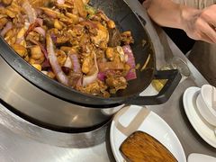 -胡须佬鸡煲四季火锅店(石厦西村直营店)