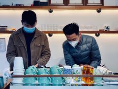 -Line 咖啡(石厦花园店)