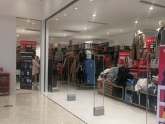 -优衣库(重庆沙坪坝印象汇店)