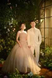 -雪中彩影婚纱摄影·微光艺术中心