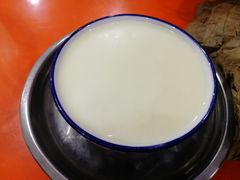 -南宁市连升风味小吃店