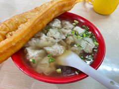 -张阿三馄饨店
