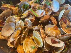 -蚝堡海鲜·威海菜·海肠捞饭·烧烤·亚洲吃蚝公司(幸福门店)