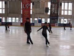 -冠军冰场CHAMPION RINK(中华城店)