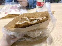 -安工大饼庞家肉饼