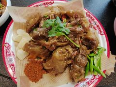 -有红鸡毛店·川菜(建设路店)