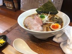猪肉拉面-面屋 猪一