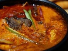 -明洞阿姨·韩式酱蟹烤肉·创意料理(三元桥店)