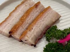 招牌脆皮烧肉-花好悦园酒家(大石店)