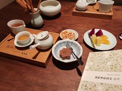 -梅间堂茶馆(绿地缤纷城店)