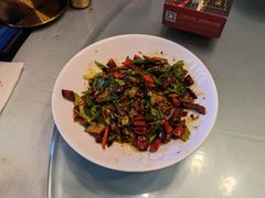 -柴窝堡22号辣子鸡·传承新疆菜