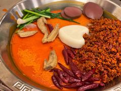 -山城年华老火锅(玉林店)