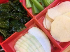 -二荆条·蜀鲜汇城市森林火锅