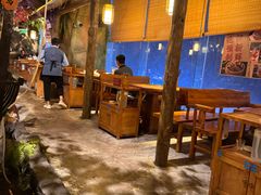 -城墙拐拐火锅(三峡广场黑金冠店)
