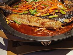 -鸣记脆皮烤鱼·海鲜烤鱼(三八广场店)