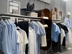 -百年港湾奥特莱斯(香炉礁店)