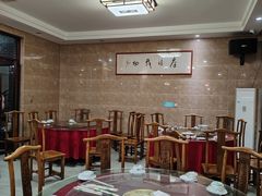 -微山岛春天里酒家