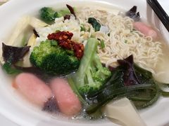 -光明·博海美食花园(上海瑞金医院12号楼店)