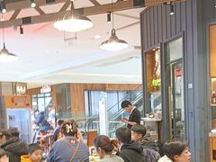 -潮界(LU·ONE凯德晶萃广场店)