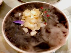兰州九年百合-富淳饭店(陆家嘴保利广场店)
