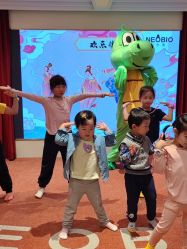 -奈尔宝家庭中心·亲子餐厅(北京东坝万达店)