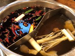 -川成串·自助串串香火锅(朝阳店)