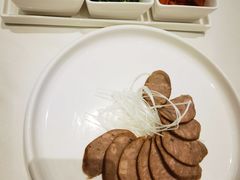 万龙洲自制手灌熏肠-万龙洲海鲜(大兴绿地缤纷城店)