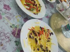 -青海特色美食小炒炕锅牦牛肉火锅