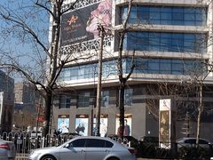 -国雅大厦-停车场