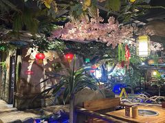 -城墙拐拐火锅(三峡广场黑金冠店)