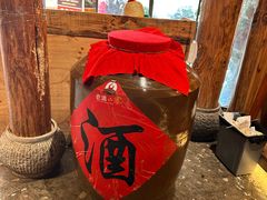 -老滇山寨•云南特色菜•地方菜•民族风情歌舞表演(金碧店)