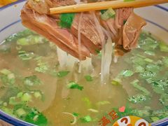 -陈掌柜澄城水盆羊肉(钟楼店)