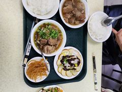 -万盛园炖肉馆(云峰店)