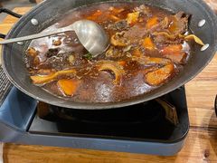 -霄汉牛三鲜湖北砂锅菜(万松园2店)