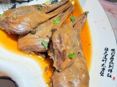 -小凤庭·地道湖北菜武昌鱼·藕汤(38年黄鹤楼店)
