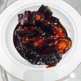 菜品摆盘较讲究，是我喜欢的咸鲜口味